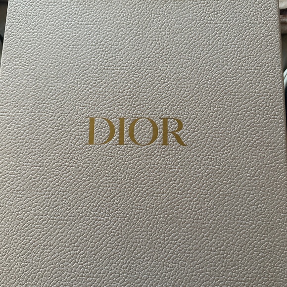 Dior slides - Picture 1 of 6